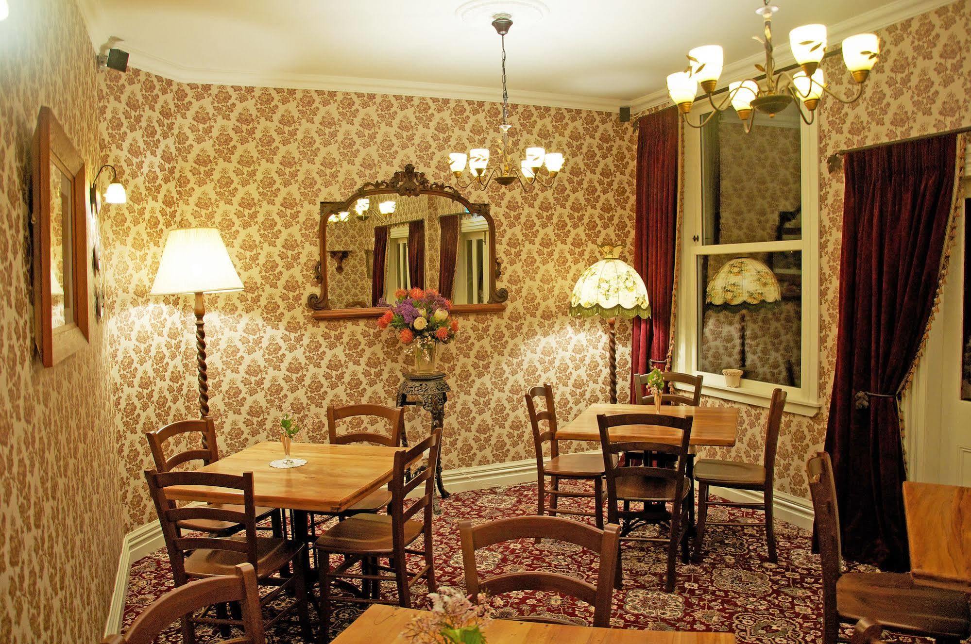 Hotel Theatre Royal Kumara